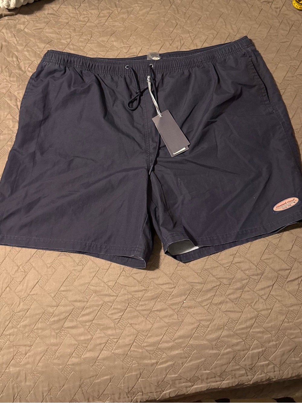 NWT—Vineyard vines Men's Navy Swim Shorts